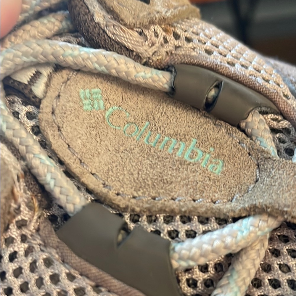 Columbia Pagora Hiking Sneakers Women’s 9.5 Outdoors Grey & Tan - Picture 2 of 6